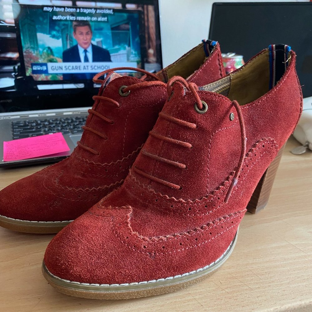 Tommy Hilfiger Oxfords